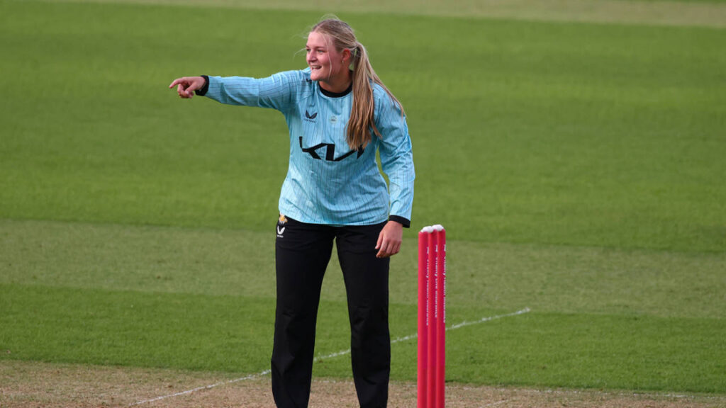 Understrength Surrey maintain 100% win record in Women’s Blast