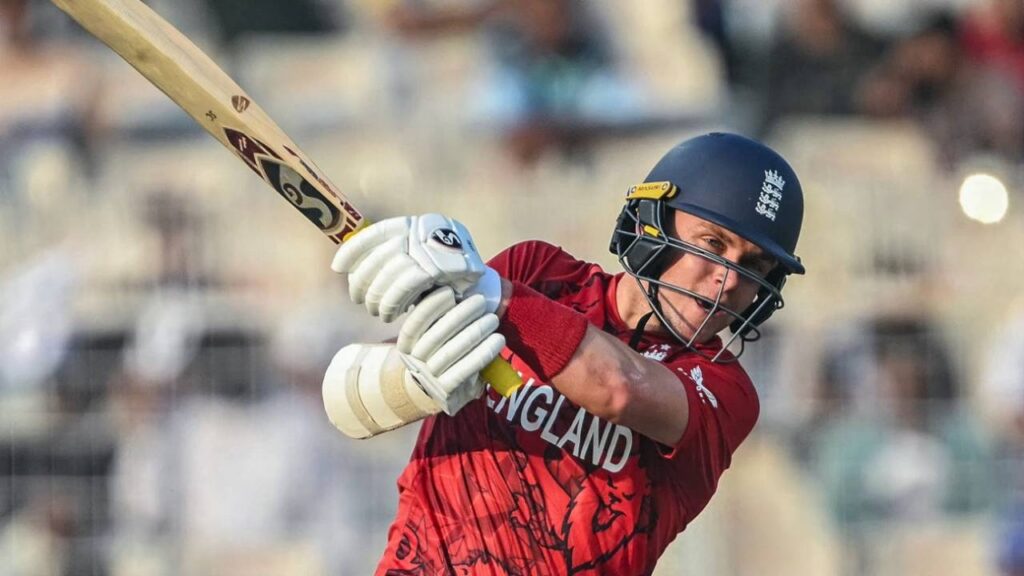 ‘Disappointing’ – Sangakkara on Sam Curran turning out for Surrey with IPL still – Kumar Sangakkara Criticizes Sam Curran Over Vitality Blast Return During IPL
