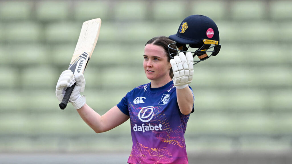 Mady Villiers Stars as Durham Secures Thrilling Win Over Warwickshire