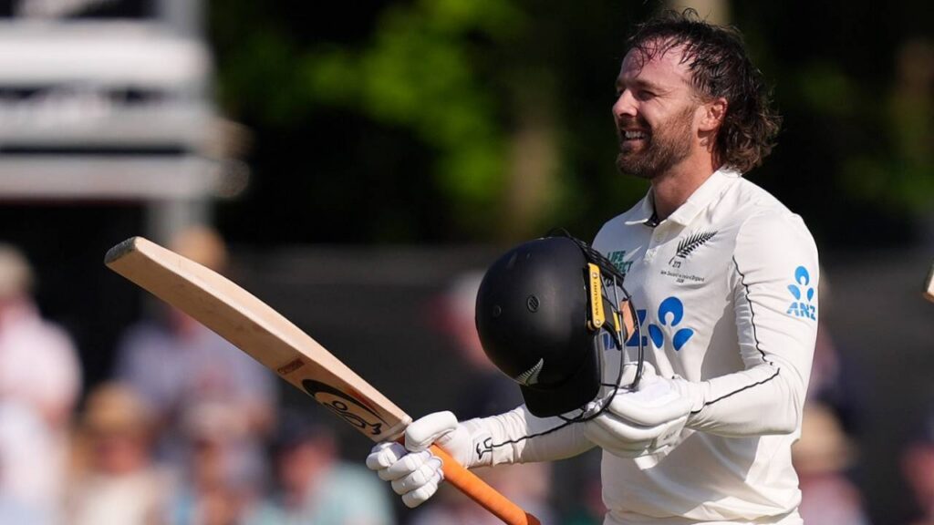 Blundell, Foxcroft and Smith give New Zealand vice-grip on Ireland Test – New Zealand Dominate Ireland as Nathan Smith Shines in Belfast Test