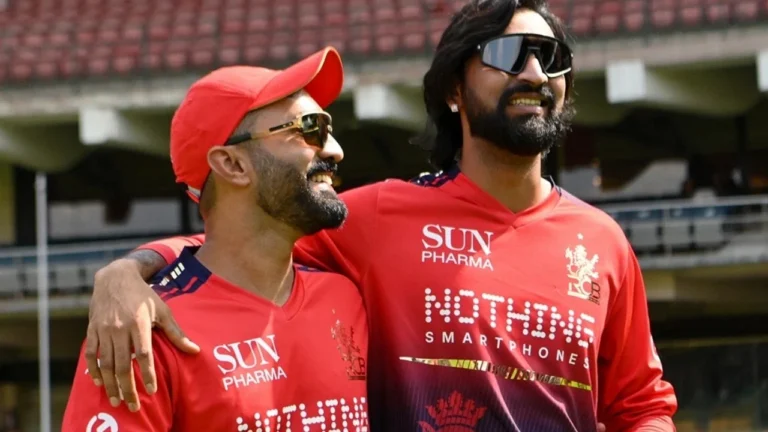 Krunal Pandya playfully taunts Dinesh Karthik after RCB coach forgets his role i - Krunal Pandya playfully reminds Dinesh Karthik of his contribution after RCB win 3 fotojet 5 44