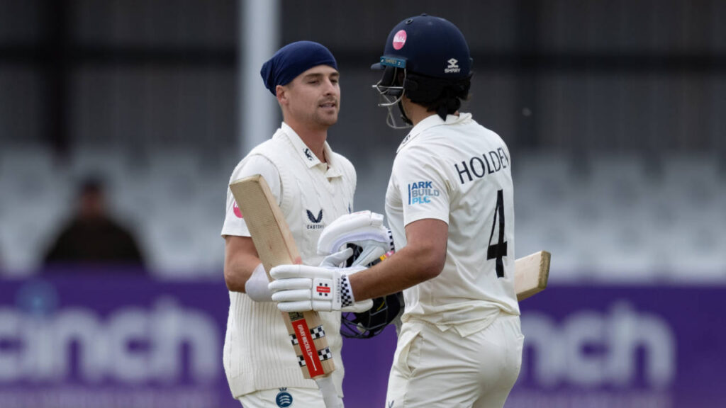 Middlesex eye route to victory after du Plooy ton at New Road