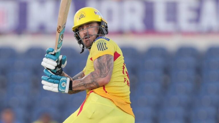 Du Plessis 113* trumps Seifert 104 as TSK begin season with big win 2 403553.6