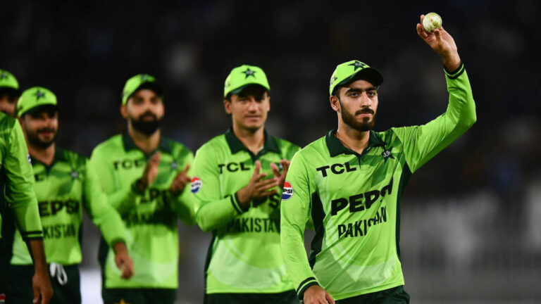 Pakistan chase series win, Australia try to combat spin in Lahore 5 417645.6